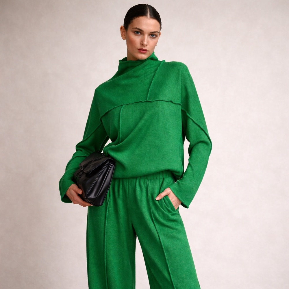 ✨Emerald Green Angora Blend Knit Set | Asymmetrical Top + Wide-Leg Pants Size M✨ - Picture 4 of 16